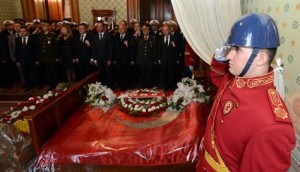 121110_dolmabahcc.hlarge