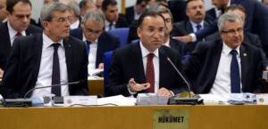 bozdagdan_saray_elestirilerine_yanit_1416586201_7264