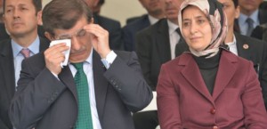 bulent_arinc_konustu_davutoglu_agladi_1415370456_0444