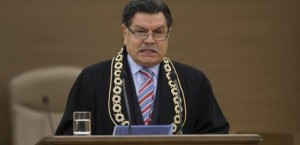 hasim_kilictan_dershane_aciklamasi_1422887647_4242