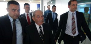 ozkok_ve_yalmana_tek_bir_soru_bile_sormadilar_1415030908_9763